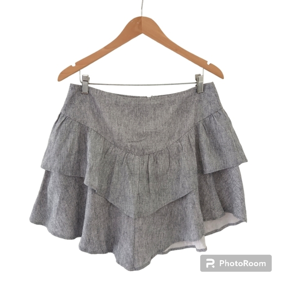 BCBGeneration Women's Fit and Flare Ruffle Tier Mini Skirt. Size M - Picture 5 of 15